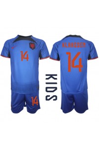 Nederland Davy Klaassen #14 Babyklær Borte Fotballdrakt til barn VM 2022 Korte ermer (+ Korte bukser)